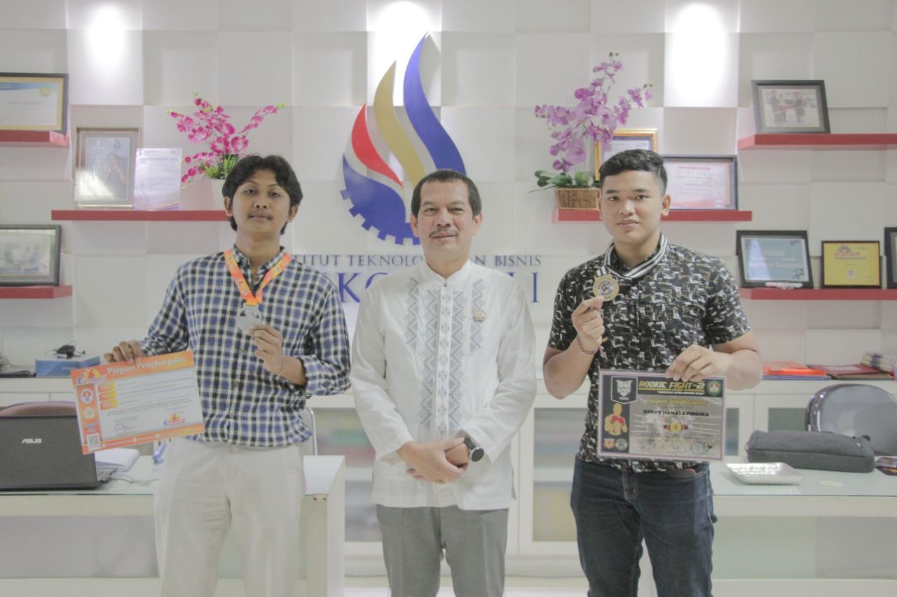 podiumnews.com-Mahasiswa ITB STIKOM Bali Juara Tinju Nasional dan Runner Up Silat